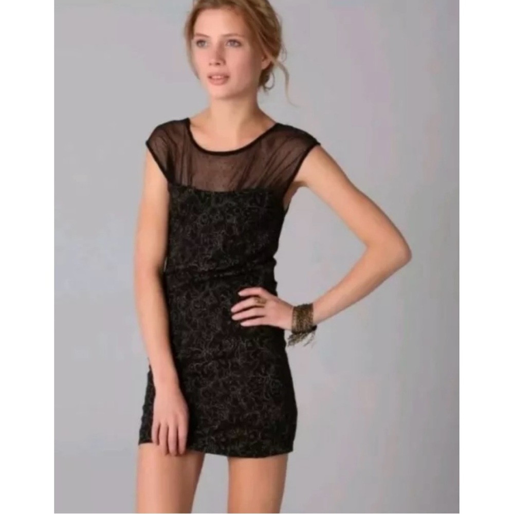 *FREE PEOPLE* Black & Gold "Dragonfly"
Embroidered Bodycon Dress